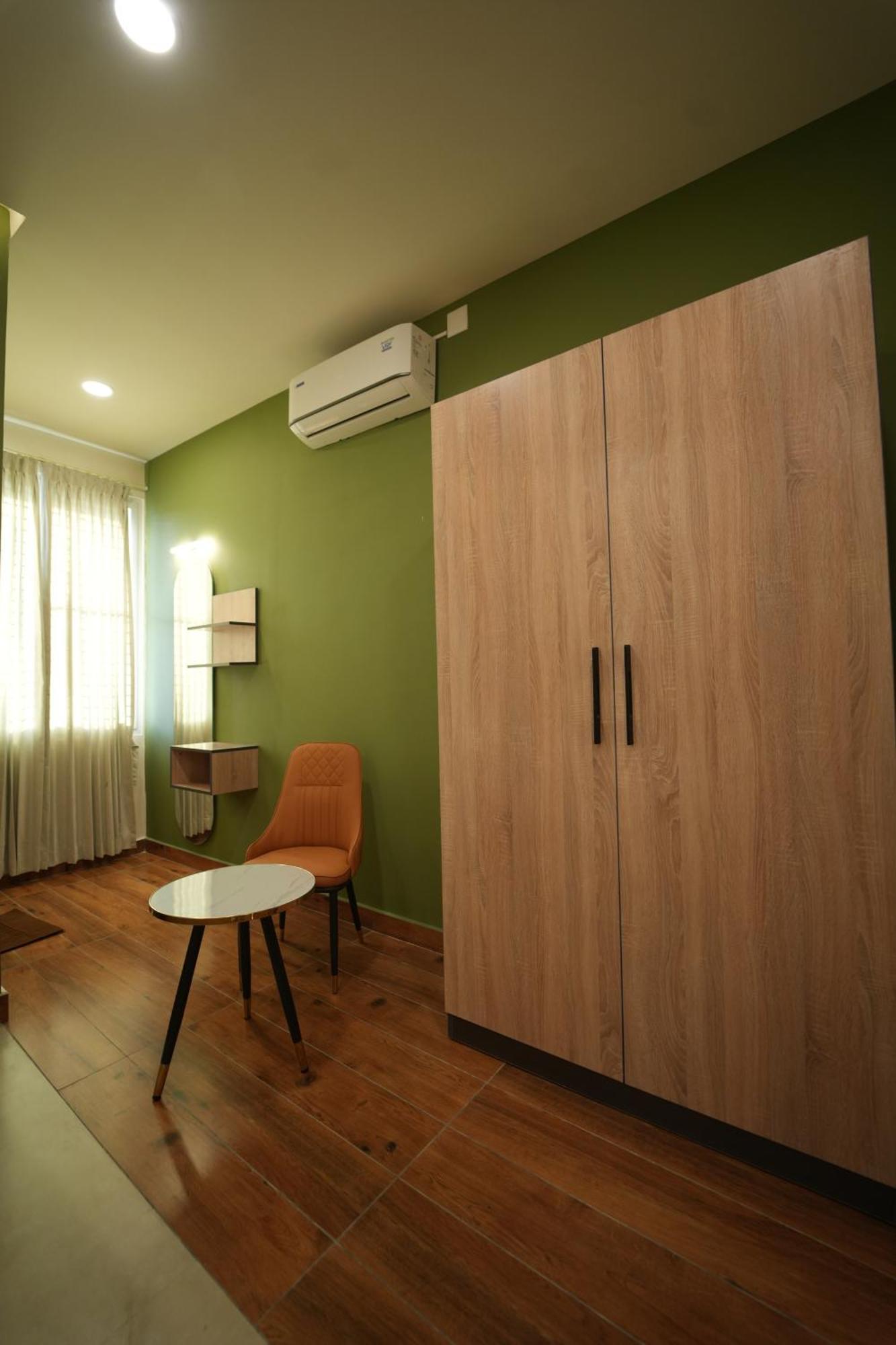 The Continental Inn & Suites Mysore Buitenkant foto